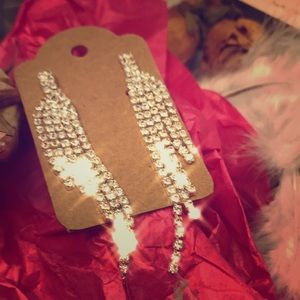 Elegant dangle earrings